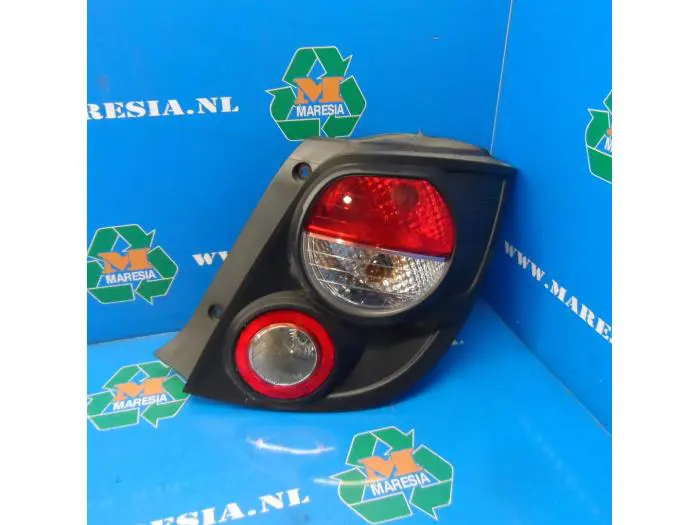 Taillight, right Chevrolet Aveo