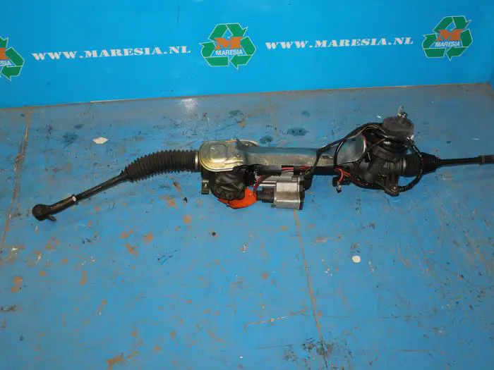 Power steering box Volkswagen Golf