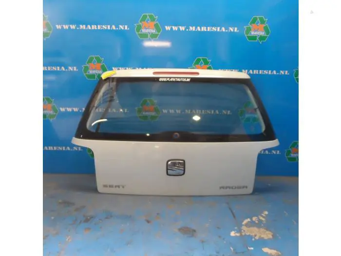 Tailgate Seat Arosa