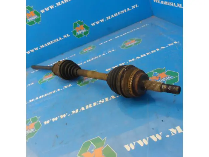 Front drive shaft, right Toyota Rav-4