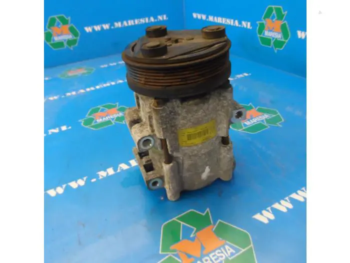 Air conditioning pump Ford Mondeo