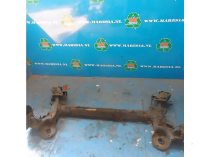 Rear-wheel drive axle Peugeot 207