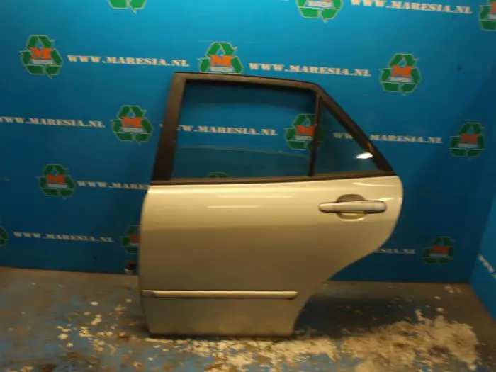 Rear door 4-door, left Lexus IS 300