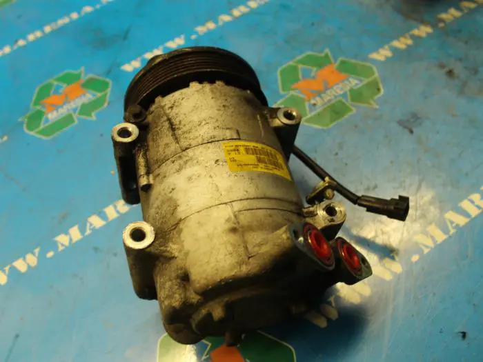 Air conditioning pump Ford Focus