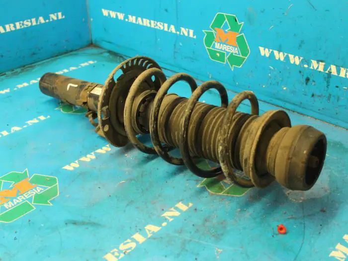 Front shock absorber rod, left Skoda Fabia