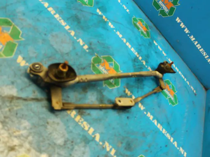 Wiper mechanism Daihatsu Sirion