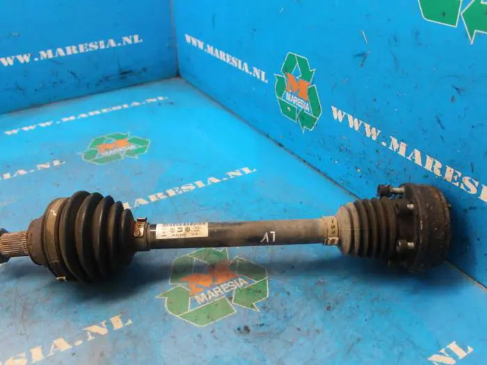 Front drive shaft, left Skoda Fabia