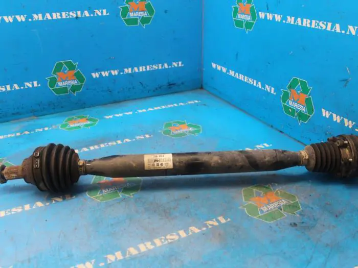 Front drive shaft, right Skoda Fabia