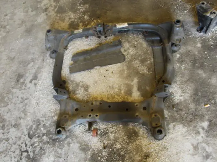 Subframe Kia Cee'D