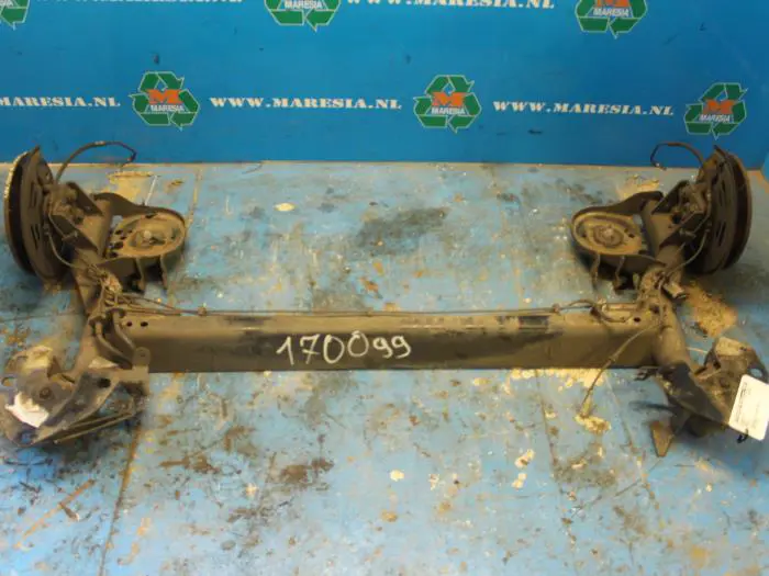 Rear-wheel drive axle Renault Kangoo