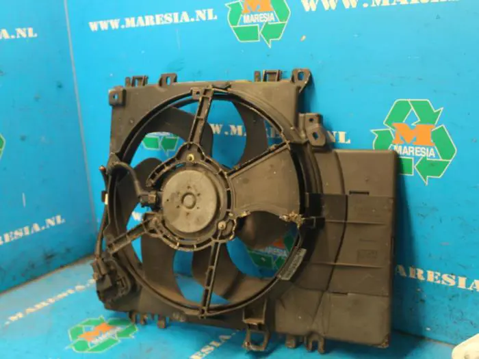 Cooling fans Nissan Micra