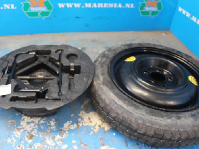 Space-saver spare wheel Kia Pro Cee'd