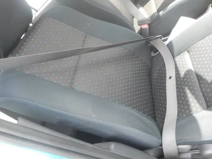 Front seatbelt, right Daihatsu Sirion