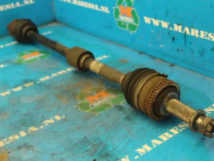 Front drive shaft, right Kia Cee'D