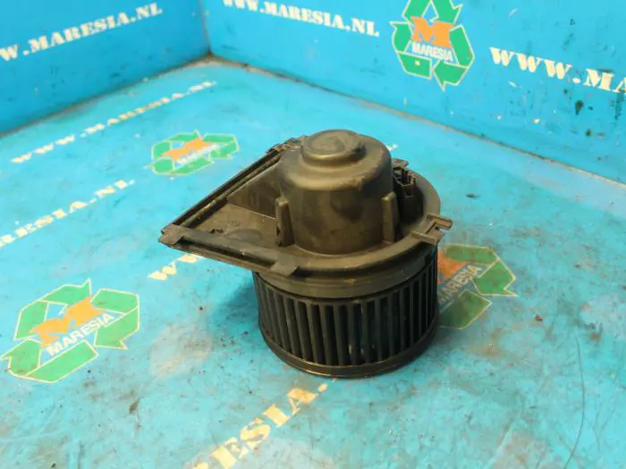 Heating and ventilation fan motor Volkswagen Golf