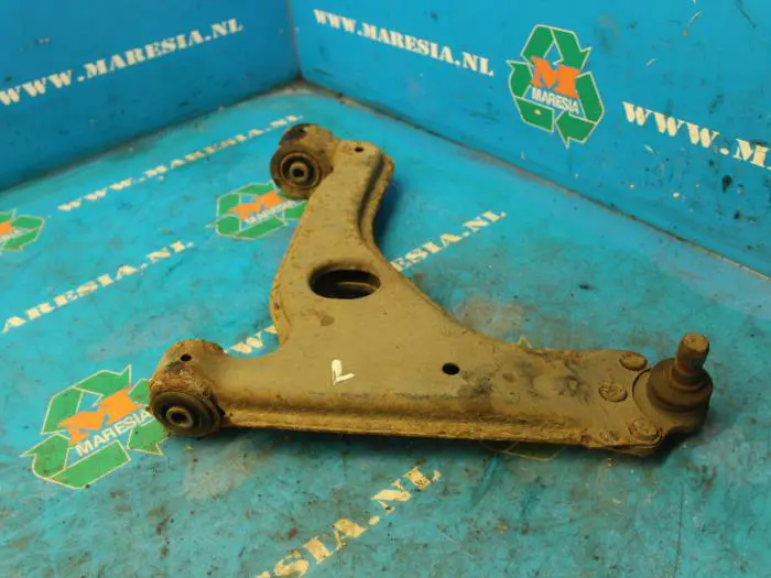 Front lower wishbone, left Opel Zafira