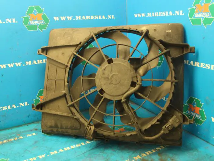 Cooling fans Kia Pro Cee'd