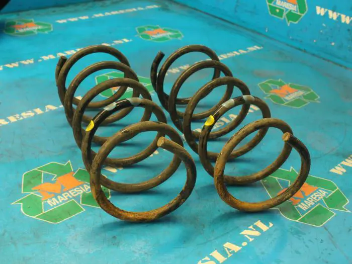 Rear coil spring Ford KA