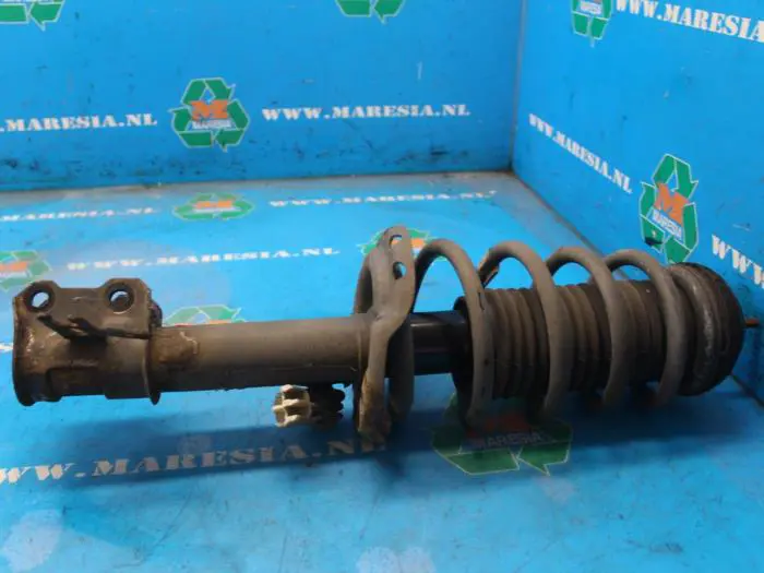 Front shock absorber rod, right Opel Meriva