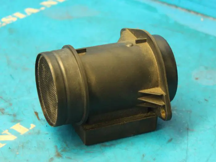 Airflow meter Volkswagen Golf