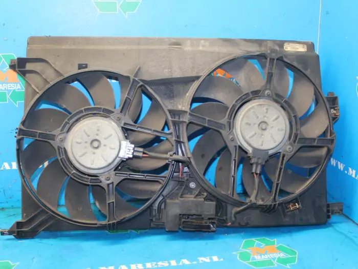 Cooling fans Saab 9-3 03-