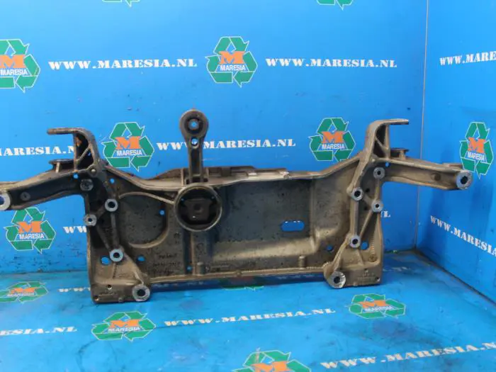 Subframe Volkswagen Golf