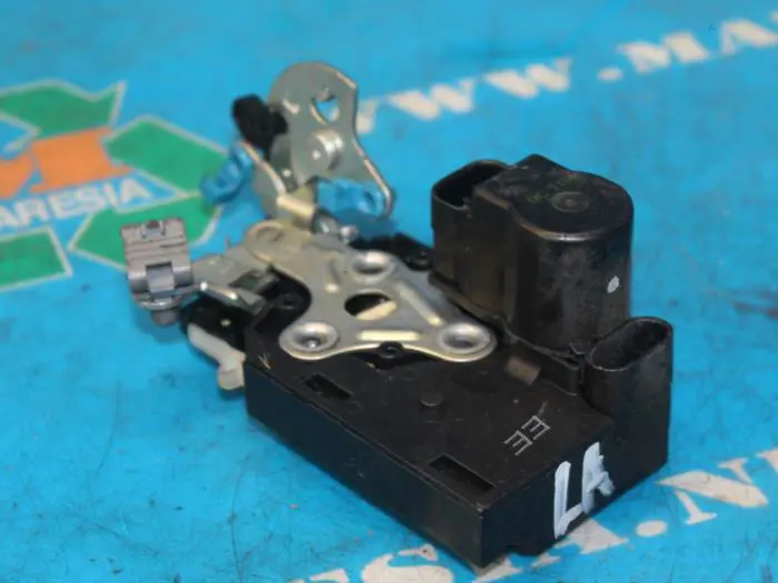 Rear door lock mechanism 4-door, left Chevrolet Aveo