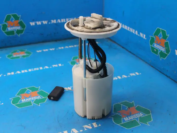 Electric fuel pump Opel Meriva