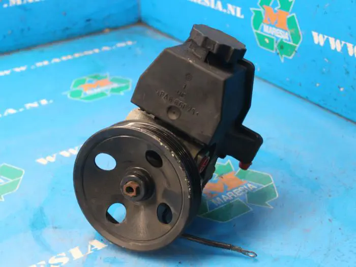 Power steering pump Mercedes SLK