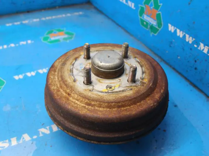 Rear hub Daewoo Lanos