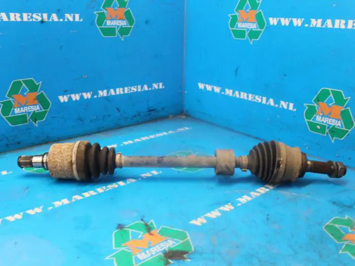 Aandrijfas links-voor Suzuki Wagon R+