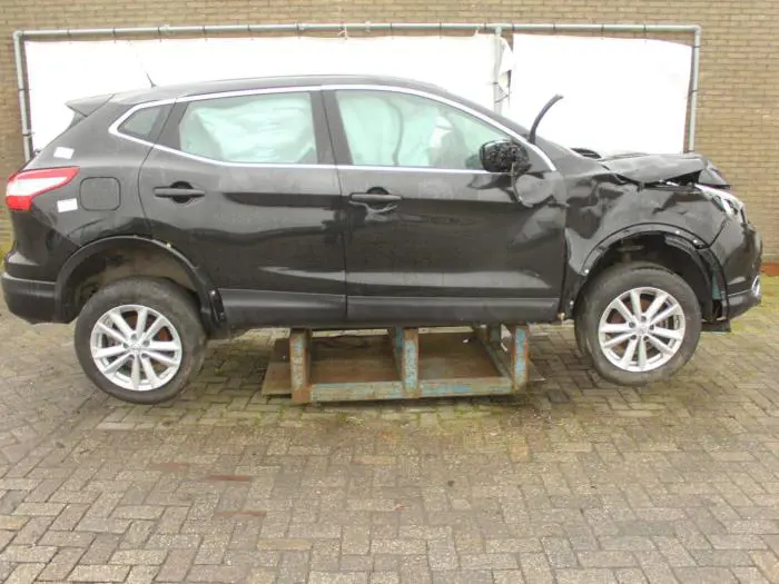 Nissan Qashqai+2